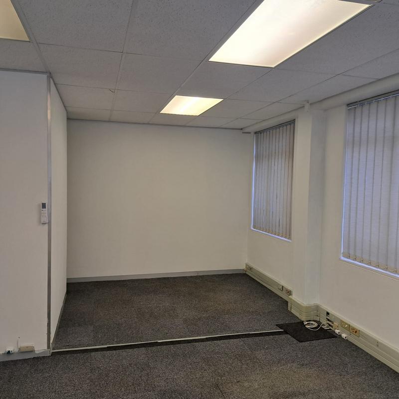 To Let commercial Property for Rent in Humerail Eastern Cape